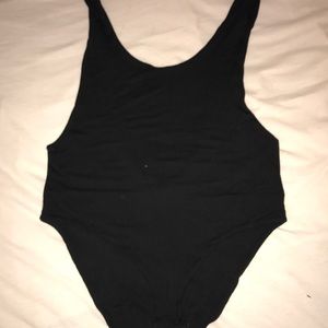 Adorable black bodysuit!
